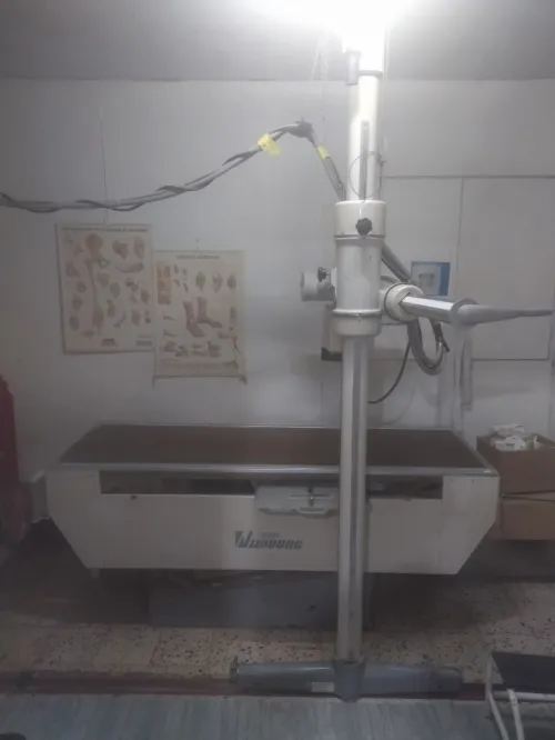 Appareil de radiologie de marque WANDONG et développeuse en très bonne état de marche