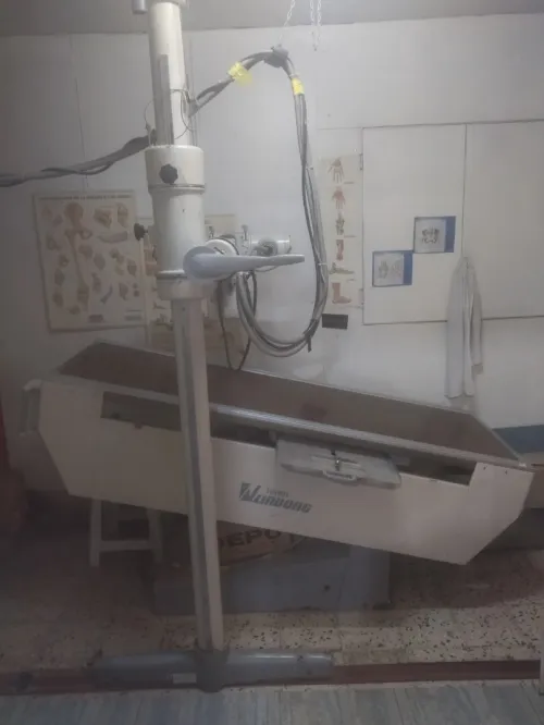 Appareil de radiologie de marque WANDONG et développeuse en très bonne état de marche