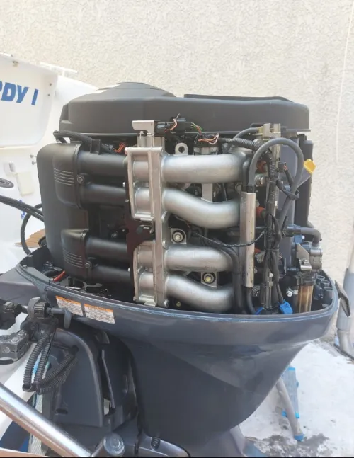 Moteur yamaha 115cv 2008