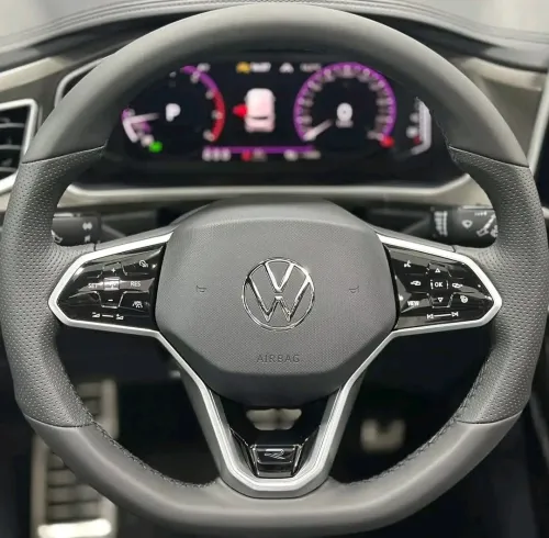 Volkswagen T-Roc 2025 R-Line 