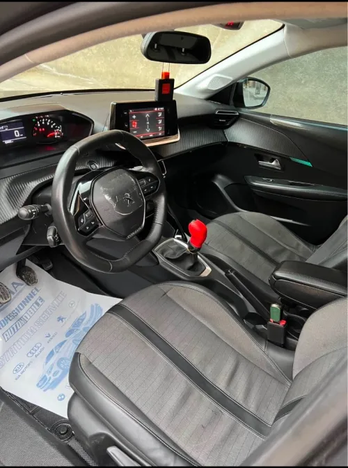 Peugot 208 Alure 2024 