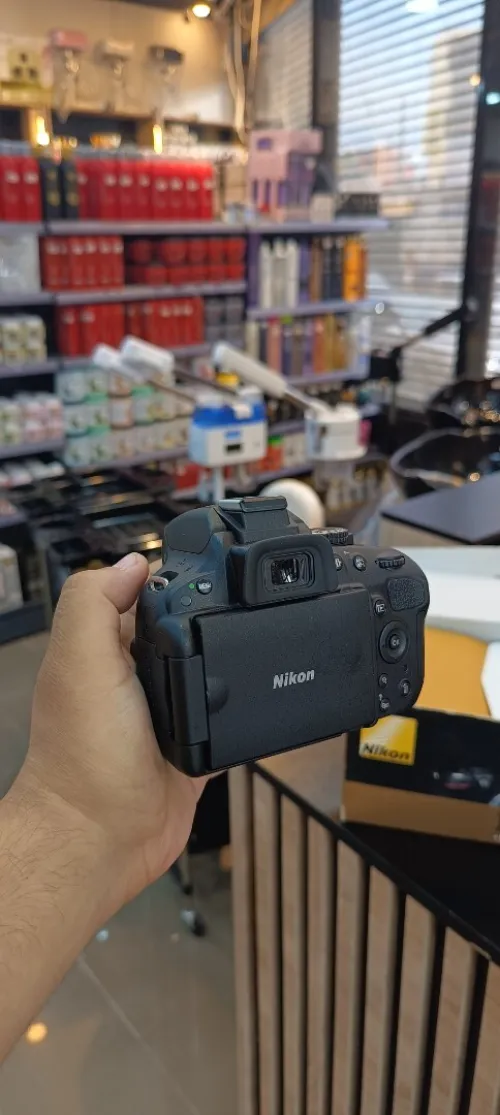 Nikon d5100