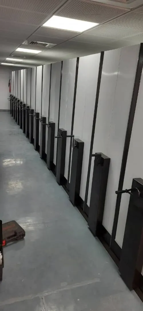 FABRICATION RAYONNAGE MOBILE