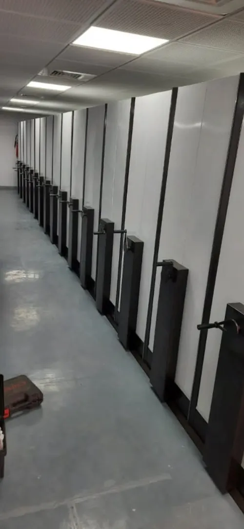 FABRICATION RAYONNAGE MOBILE