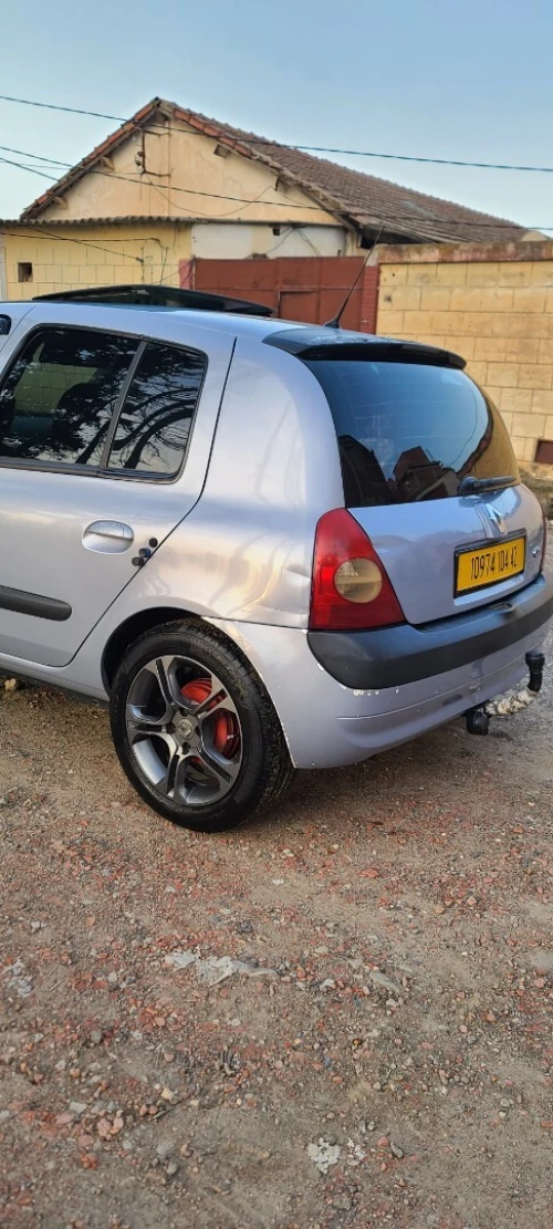 Raunlt Clio2 2004 Dabana