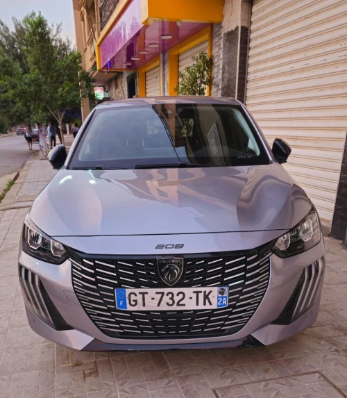 Peugeot 208 2024 Allure Pack