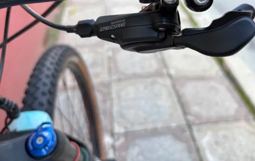 Vélo VTT XCO Carbon Haute gamme // Taille : L 29" // État : 9/10