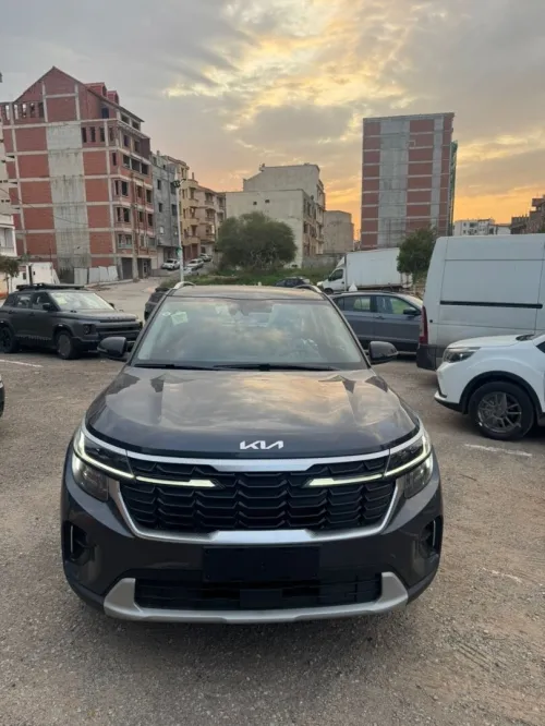 Kia Seltos 2025 Full options