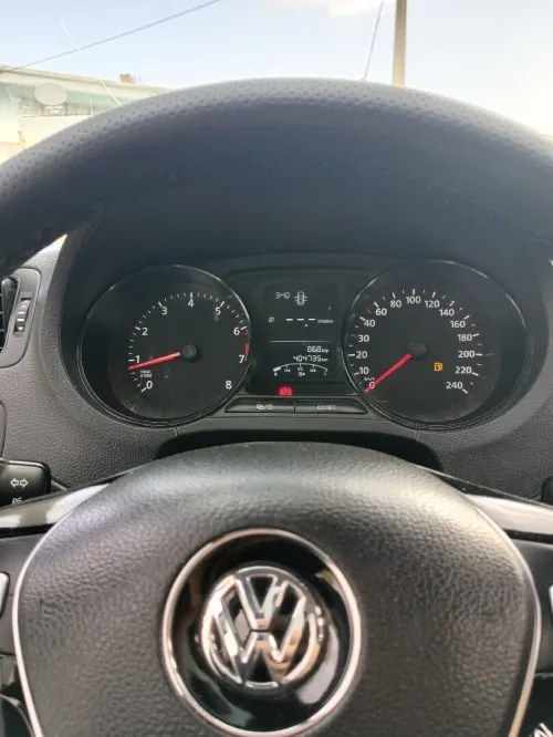Volkswagen Polo 2015 
