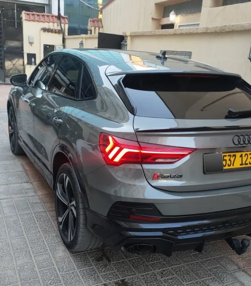 Audi Q3 2023 S Line