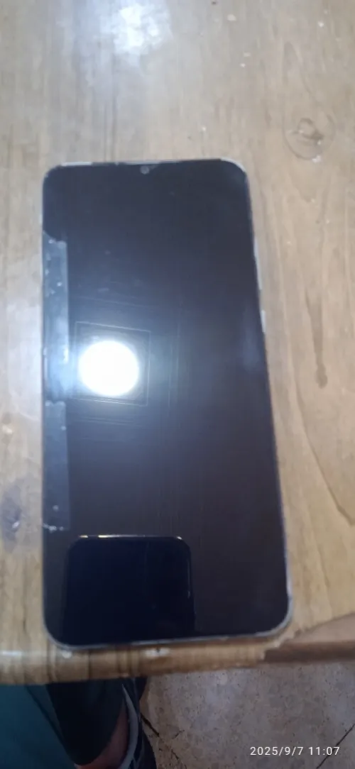 Samsung F04