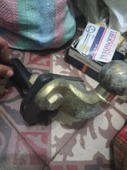 ببع قطع غيار لسياراة هوندا 