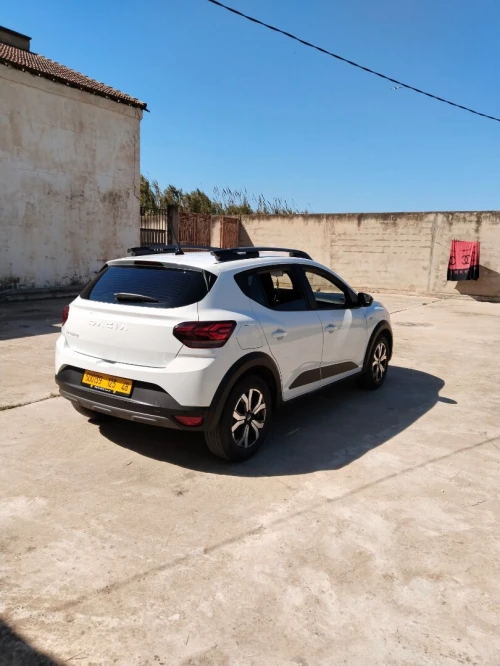 Dacia Sandero 2023 Stepway Expression plus