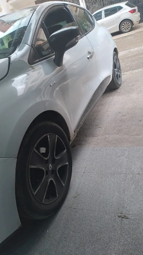 Renault Clio 4 2015 Limited