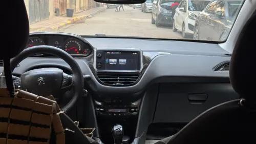 Peugeot 208 2014 Allure