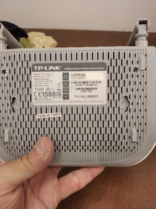 Vend modem ADSL djaweb + tplink
