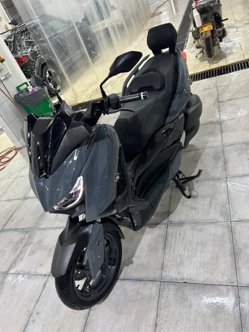 Yamaha X Max tech 2022