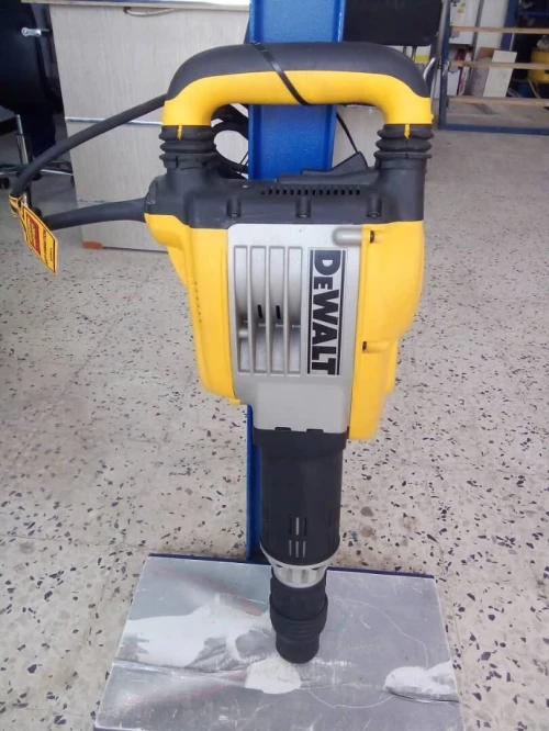 marteau picuer 1550w marque DEWOLT ALMAN 