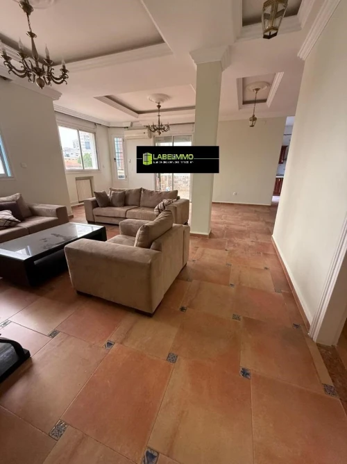 Location Appartement F4 Alger Hydra