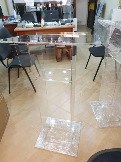 pupitre en plexi