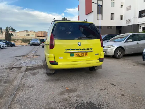 Peugeot 807 2005 06 96440582