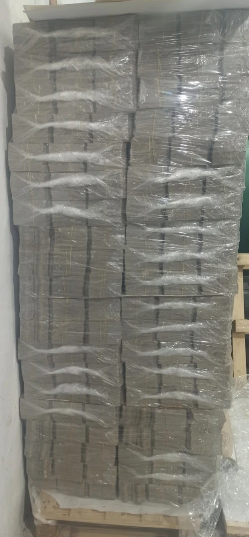 Carton Papier doré