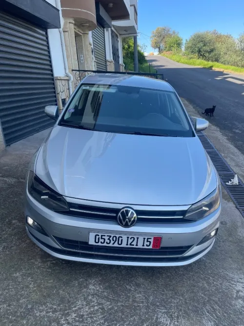 Volkswagen Polo 2021 Confortline