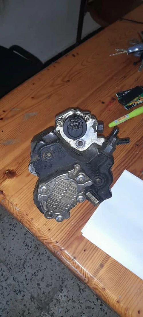 Vente doseur moteur reunault 1.9 diesel 
