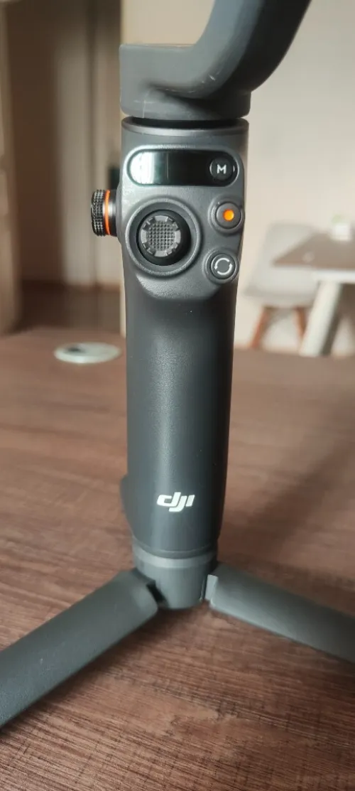 Dji OSMO 6 STABILISATEUR mobile