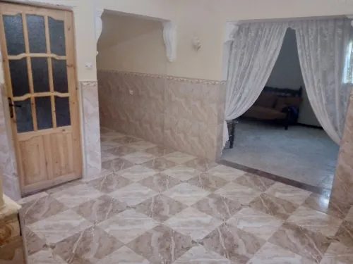 Vente Appartement Niveau de villa Tébessa El aouinet