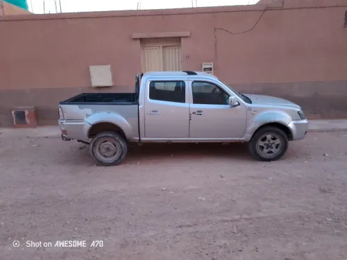 Tata Xenon 2009 2009