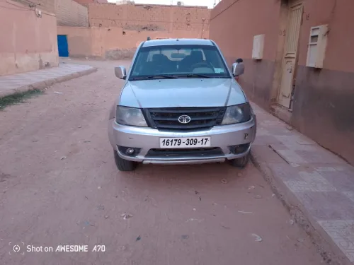 Tata Xenon 2009 