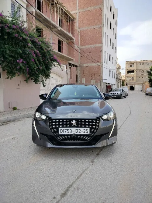 Peugeot 208 2022 Allure