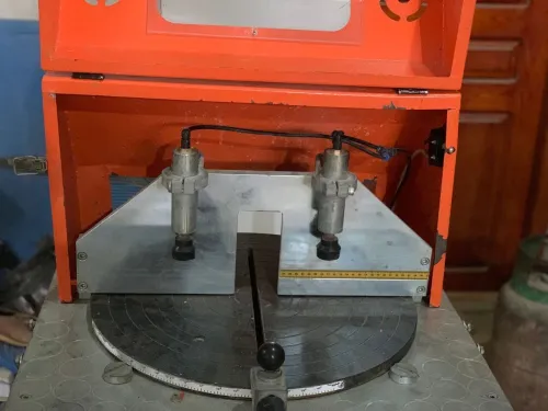 Machine PVC ALUMINIUM