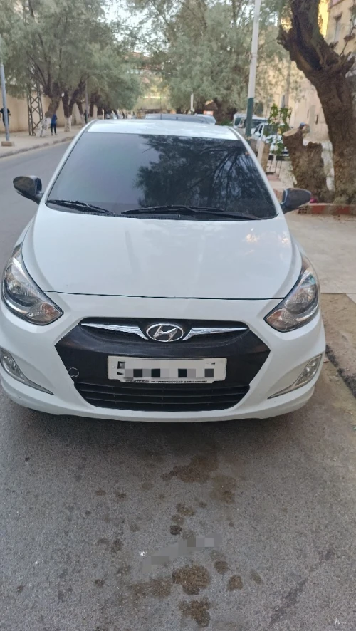 Hyundai Accent RB  5 portes 2013 Style