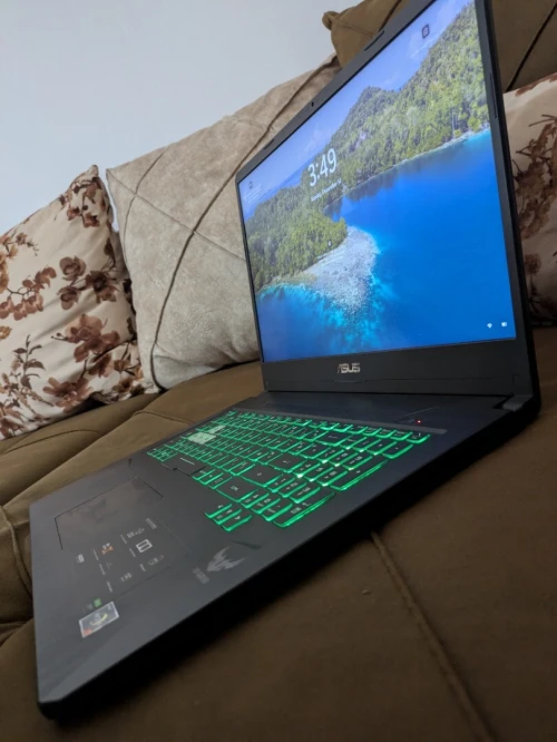 ASUS Tuf Gaming Ryzen 7 3750H 16G 512 SSD GTX 1660Ti 17.3" FHD