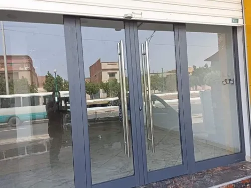 Aluminium TPR. Strugal Meta50. Hps porte.  fenêtre