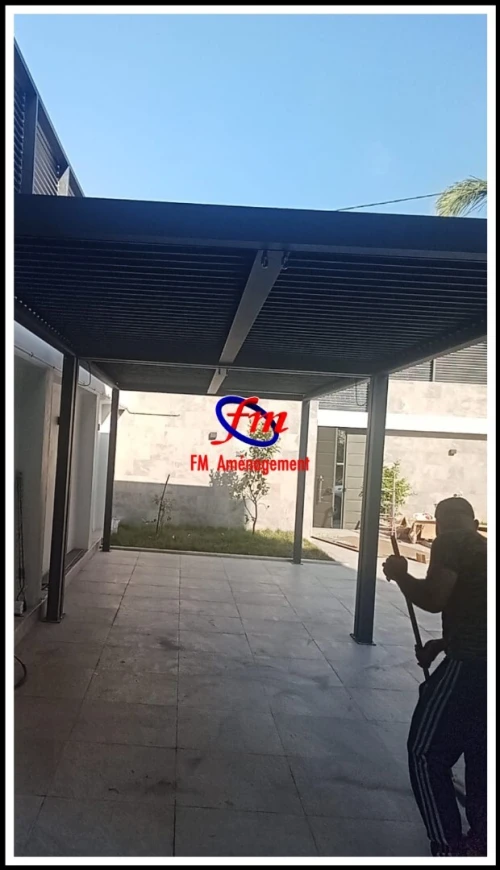 Brise vue, brise soleil, séparation aluminium. Jalousie. Piscine