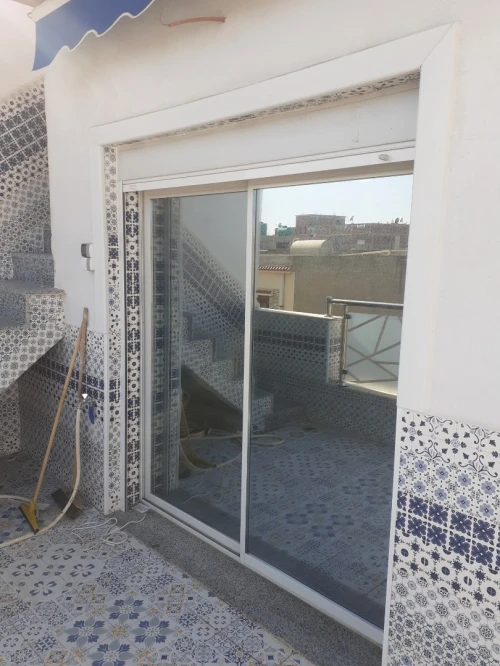 Aluminium TPR. Strugal Meta50. Hps porte.  fenêtre