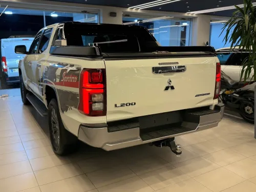 Mitsubishi L200 2025 Sportero