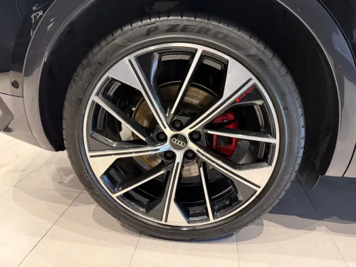 Audi Q5 2023 Sline