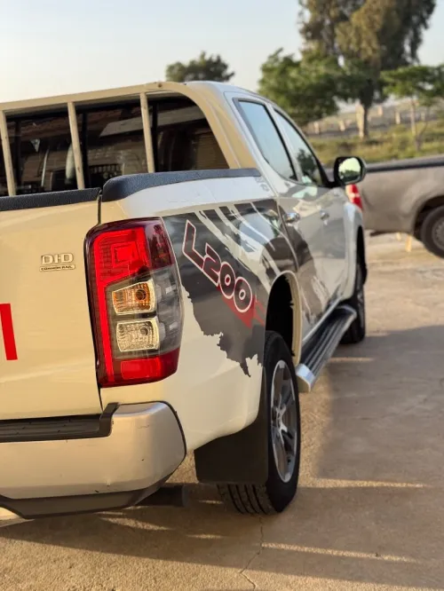 Mitsubishi L200 2021 L200