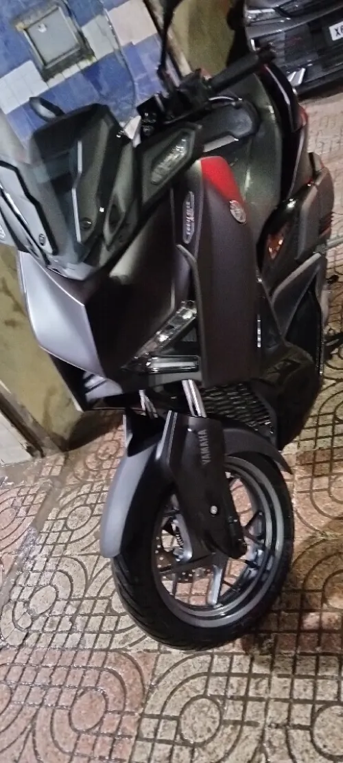 Yamaha Xmax 2024