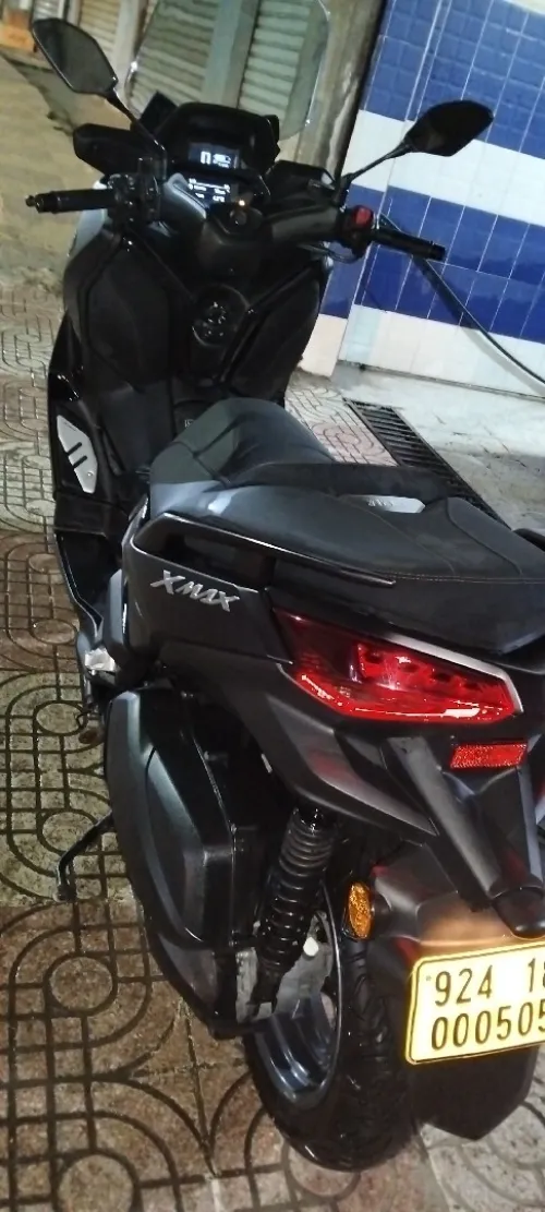 Yamaha Xmax 2024