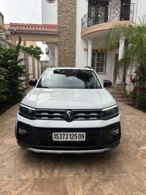 Volkswagen T-Cross 2025 Beats
