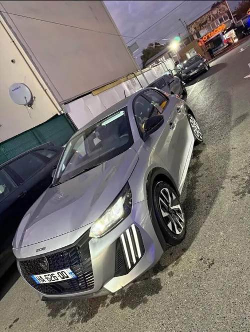 Peugeot 208 2025 Allure Pack