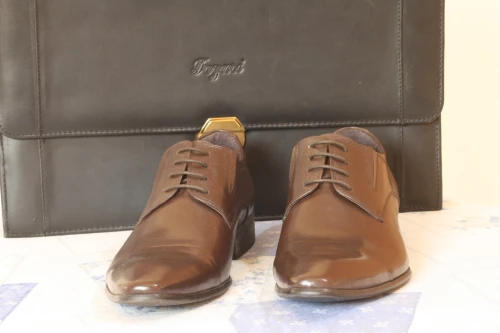 Chaussures élégantes homme, classiques