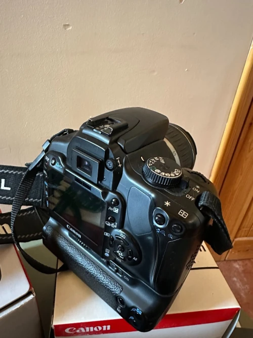 Canon EOS 400 D grip battery, 2 objectifs