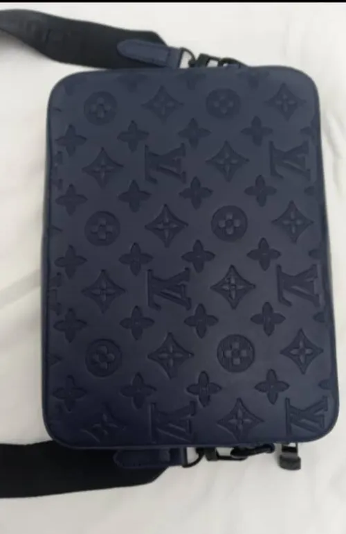 SACOCHE LV