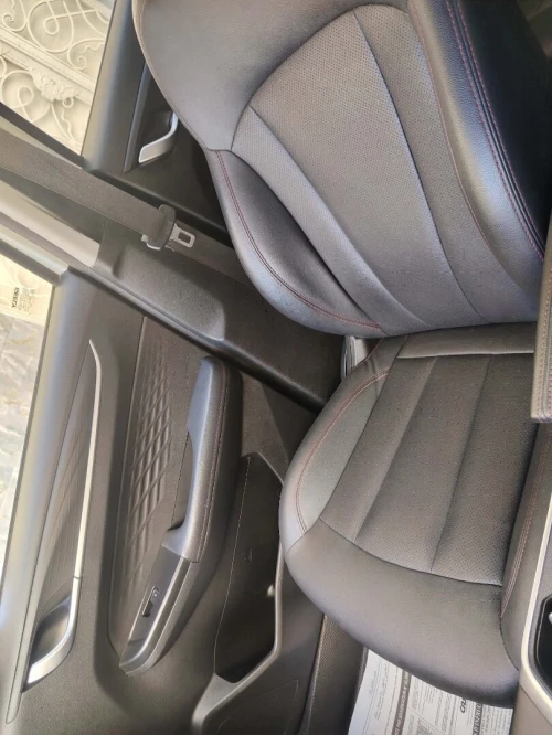 Geely Livan 2024 